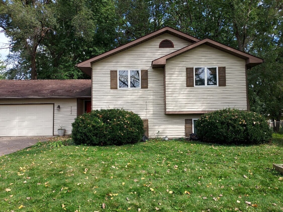 Foto principal - Nice 4 Bedroom 2 Bathroom house in Hudson