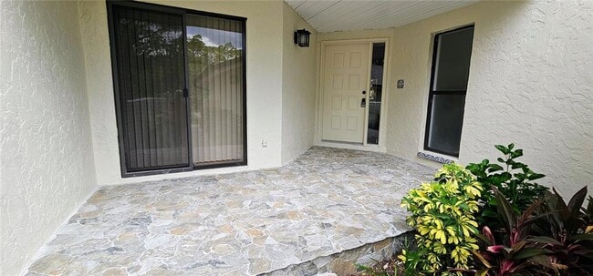 Building Photo - 5220 Landings Blvd