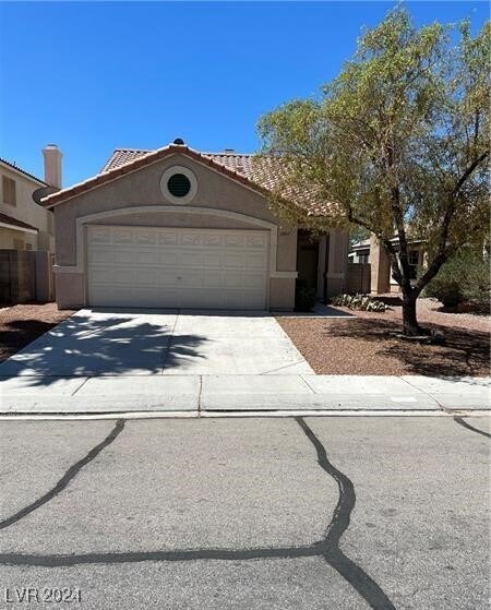 Primary Photo - 1807 Desert Sage Ave