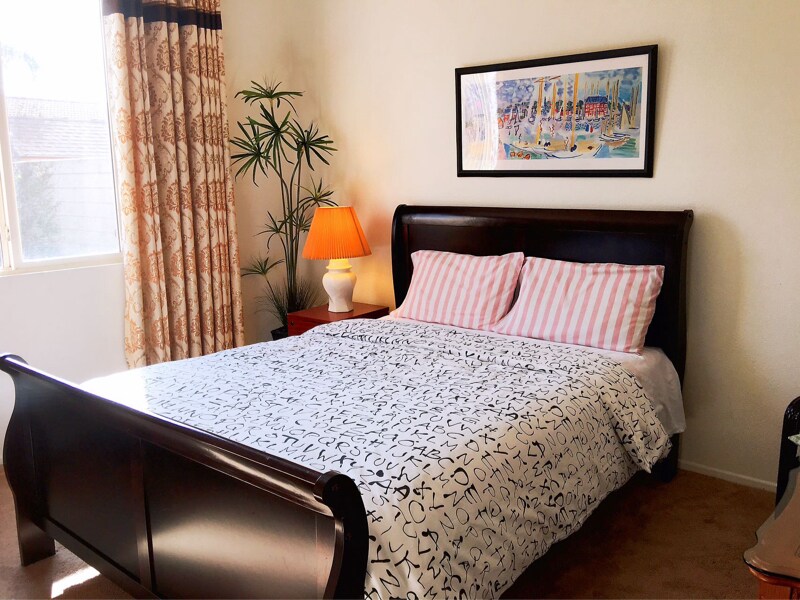 Foto del edificio - 15111 Hemlock Ave