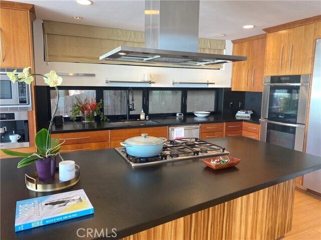 Foto del edificio - 33771 Robles Dr