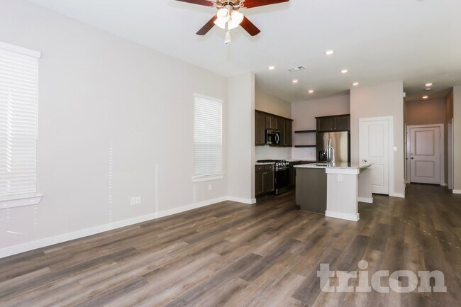 Building Photo - 854 Summer Plum Wy