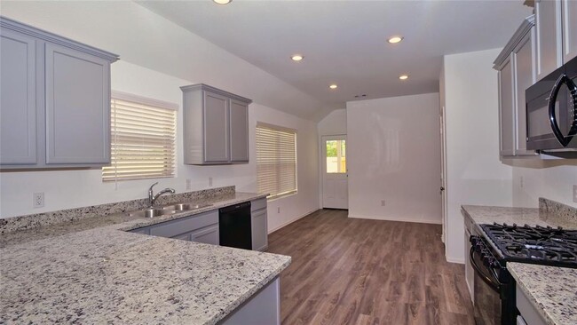 Building Photo - 22648 Malvicino Dr