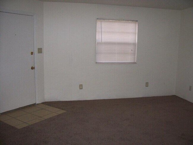 Foto del edificio - 3730 Maria Cir