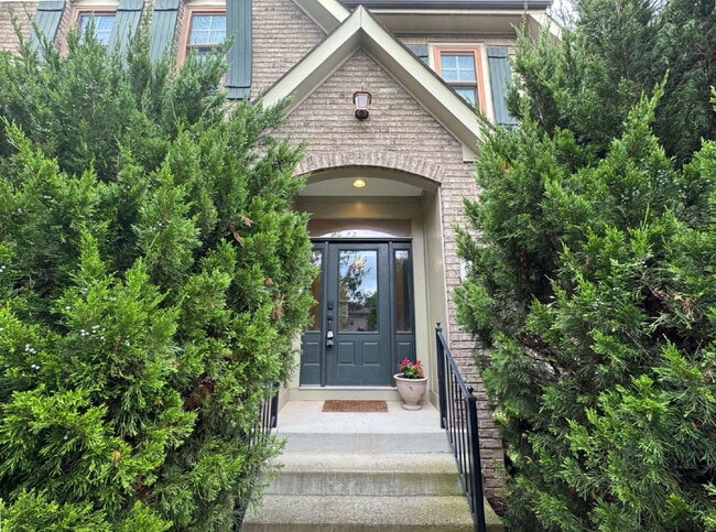 Exquisite Brambleton Living: A Spacious Fa... - Exquisite Brambleton Living: A Spacious Fa... Apartment