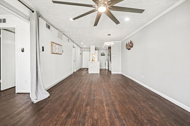 Foto del edificio - 307 Yacht Club Ln