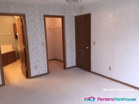 Building Photo - 11125 Oregon Cir