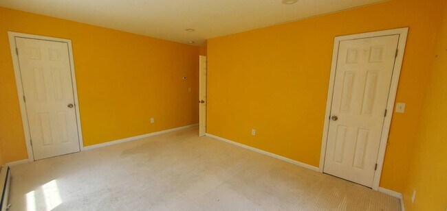 Foto del edificio - 300 Lakeside Rd