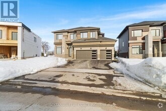 Building Photo - 3725 Lakepoint Dr