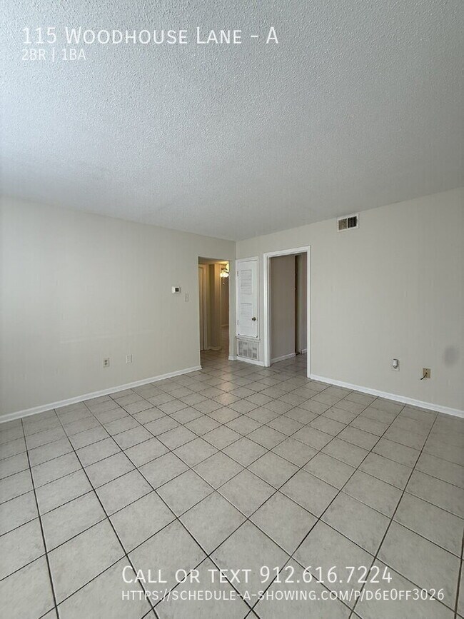 Foto del edificio - 115 Woodhouse Ln
