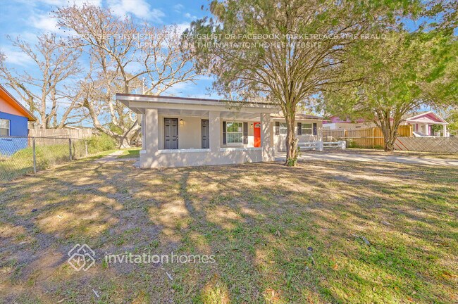 Foto del edificio - 4541 Weldon Pl