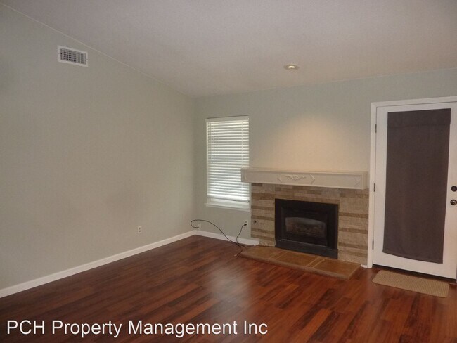 Building Photo - 3 br, 2 bath House - 155 Livermore Way