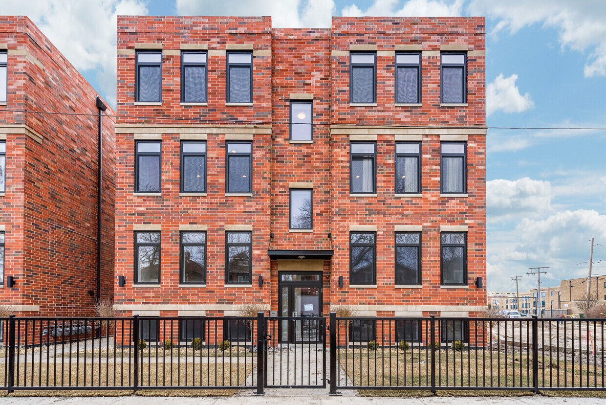 2025 N Natchez Ave Unit 21023S, Chicago, IL 60707 Condo for Rent in