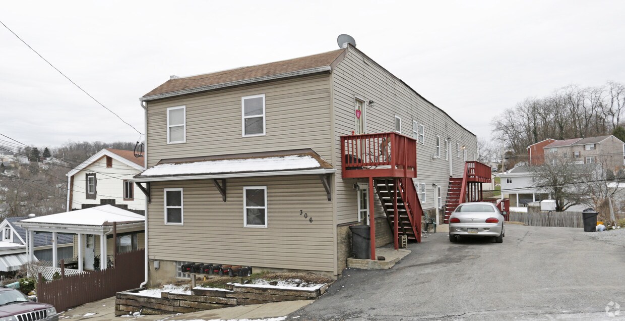 Primary Photo - 306 Lea St