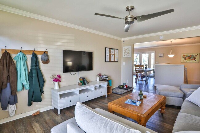 Foto del edificio - !!! OPEN HOUSE !!! - Saturday 3/28/2026 - 5:00pm to 8:00pm - !!! !!! Furnished Bedroom(s) for Ren...