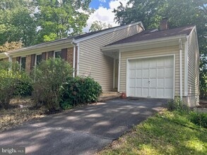 Building Photo - 5911 Wood Sorrels Ct