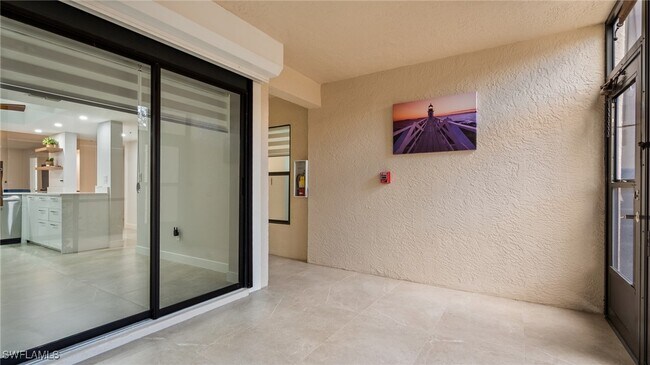 Foto del edificio - 16320 Kelly Cove Dr