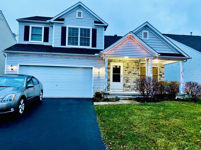 Building Photo - 8806 Emerald Hill Dr