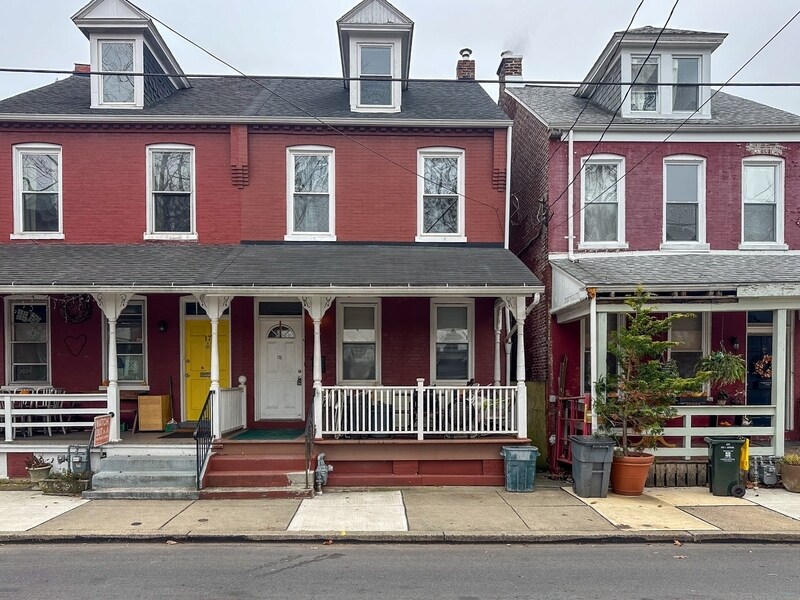 Foto principal - 19 Locust St