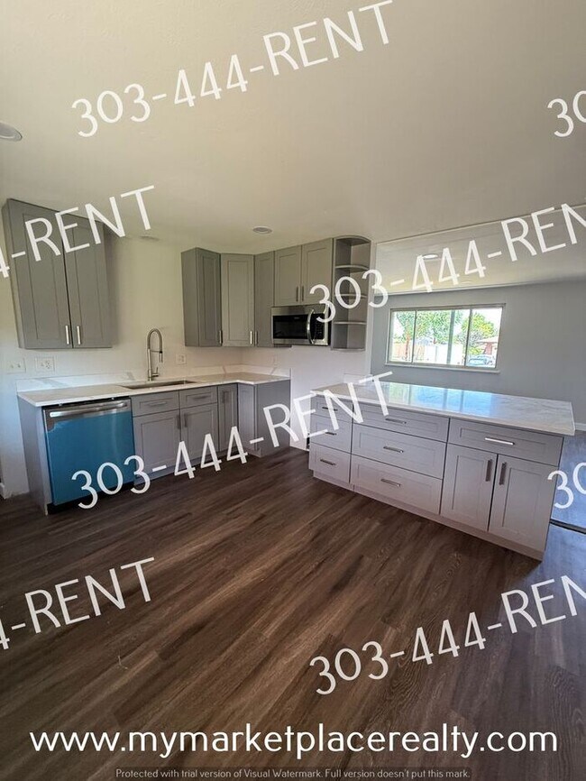 Foto del edificio - Charming Lakewood Home - 4 Bedrooms & 2 Ba...