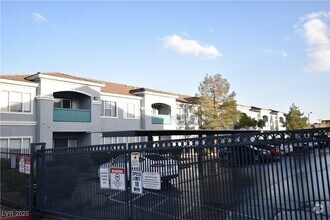 Building Photo - 6955 N Durango Dr