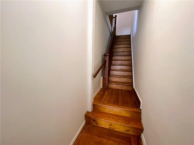 Building Photo - 428-483 83rd St