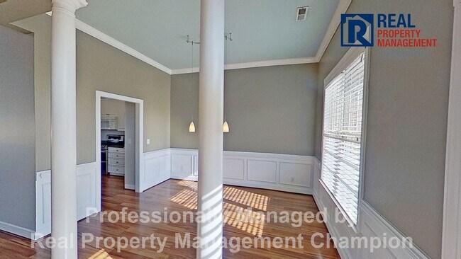 Foto del edificio - Fabulous Home with Split Bedroom Plan and ...