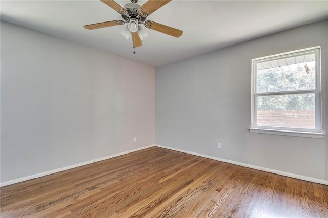 Building Photo - 9036 Clearwater Dr