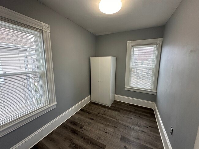 Foto del edificio - 217 Webster St