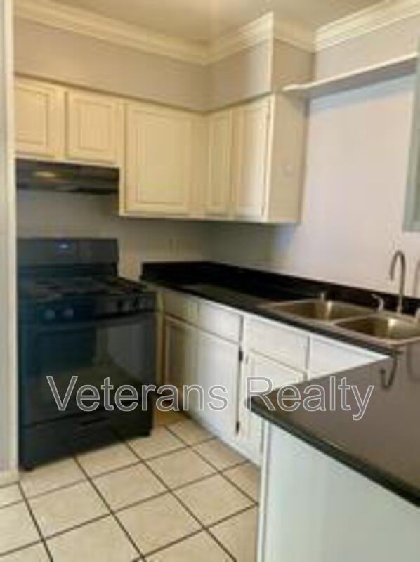 Foto del edificio - 101 Park Row Ave