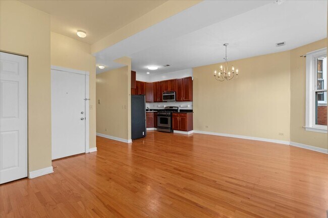 Foto del edificio - 2254 W Adams St