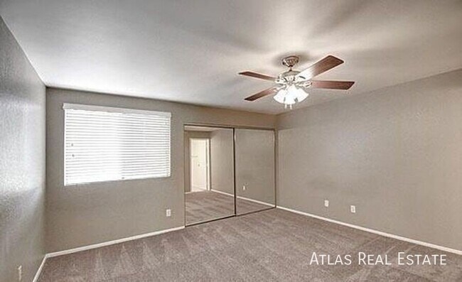 Foto del edificio - 18811 N 19th Ave