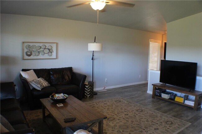 Foto del edificio - 4 Tilbury Ln