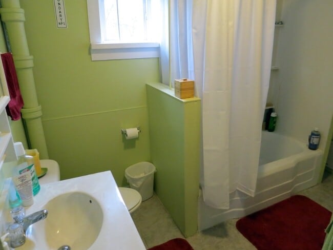 Building Photo - 20 Columbia Ave