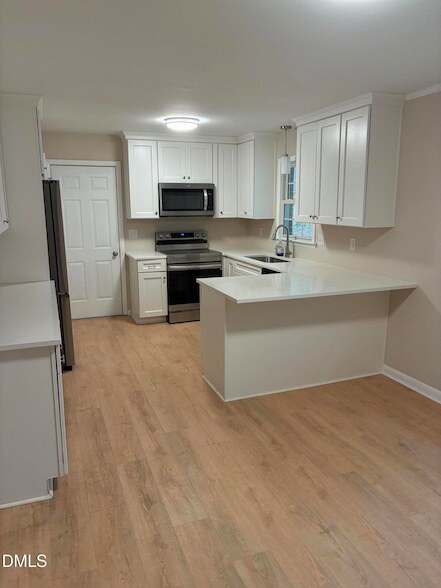 Foto del edificio - 705 Northampton Dr