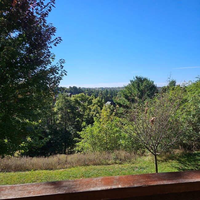 Building Photo - 459 Overlook Ct