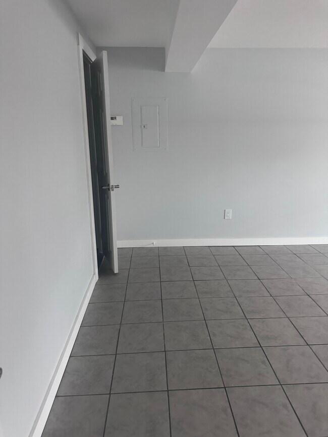 Foto del edificio - CoveView Apartments