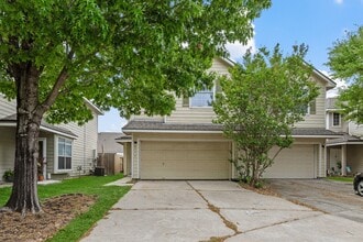 Building Photo - 8714 Thistlemoor Ln