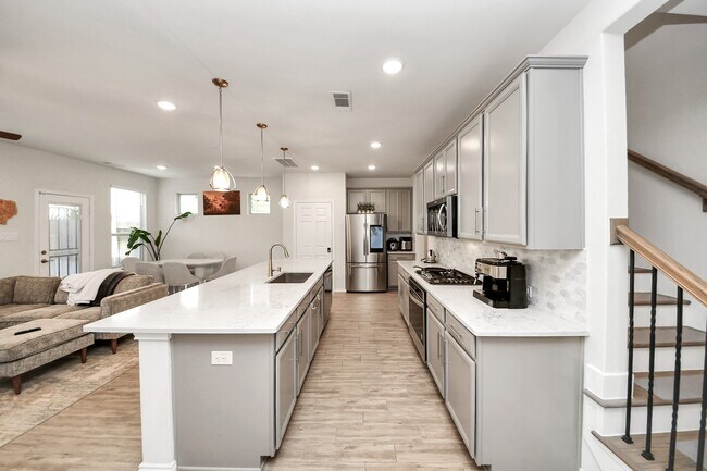 Building Photo - 3116 Dakota Falls Dr
