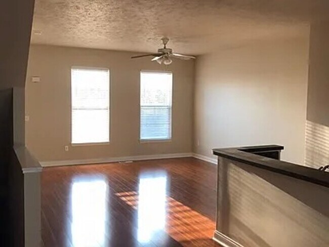 Foto del edificio - Gorgeous condo for rent