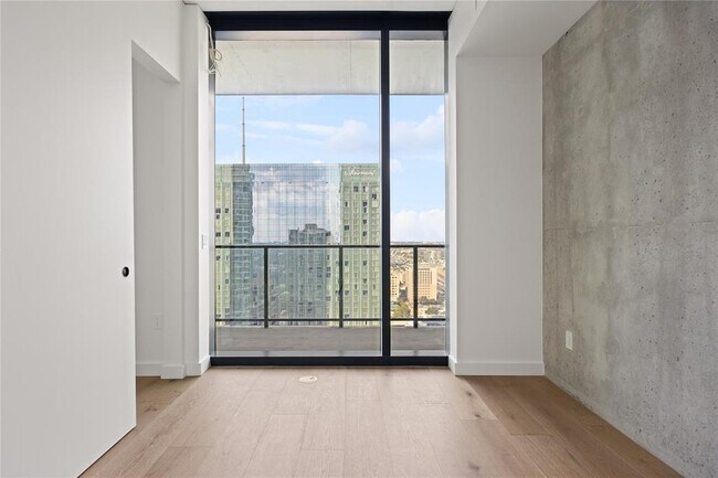 Foto del edificio - 610 Davis St