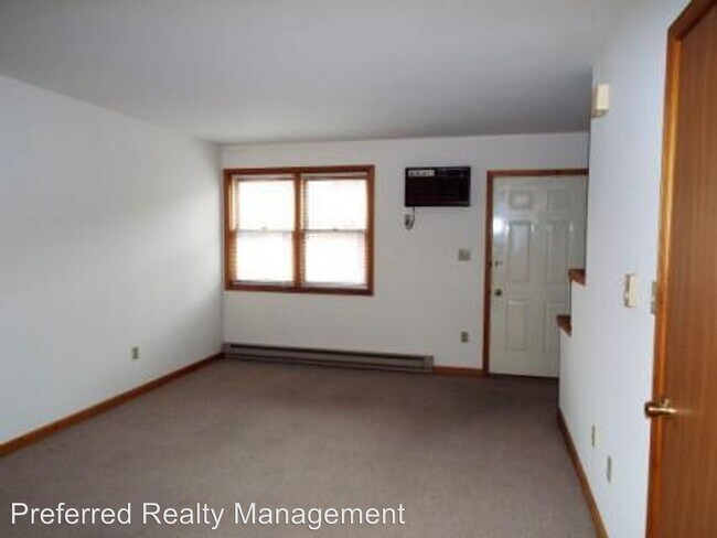 Building Photo - 230 N Hanover St