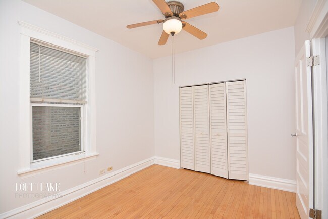 Building Photo - 3928 N Mozart St