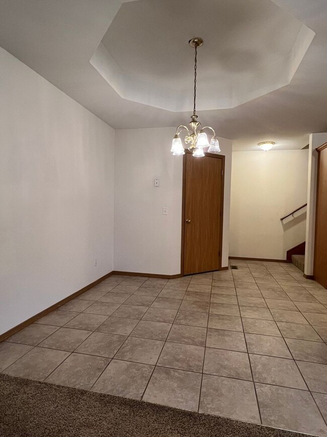 Building Photo - 1267 Pinhook Dr