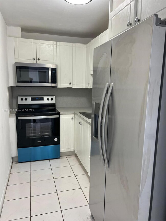 4717 NW 7th St Unit 707-10, Miami, FL 33126 - Condo for Rent in Miami ...