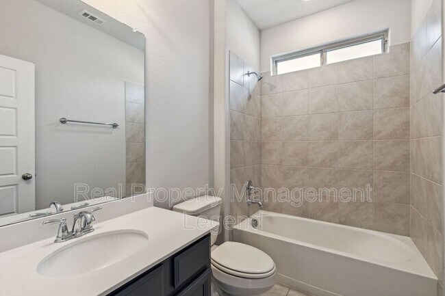 Foto del edificio - 1833 Meadow Trail Ln