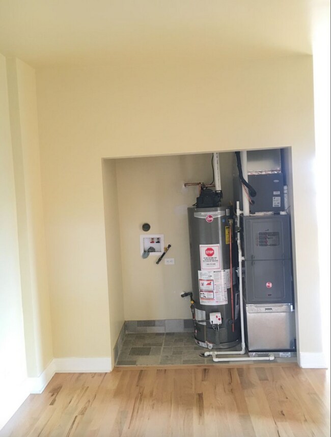 Foto del edificio - 3514 W Grenshaw St