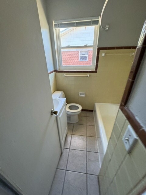 Foto del edificio - 2117 Spring Park Rd