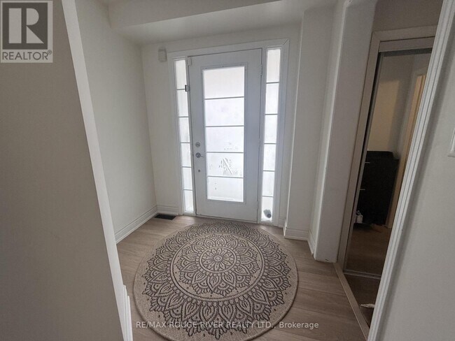 Building Photo - 16 Lawrencetown St