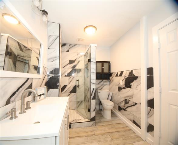 Building Photo - 150 Ash Creek Ct